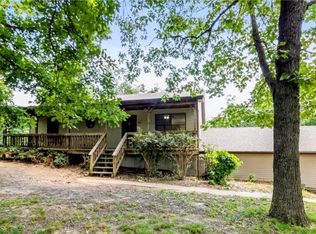 402 Borror St, Gerald, MO 63037