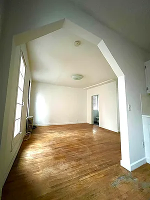 Rented by Compass | media 14