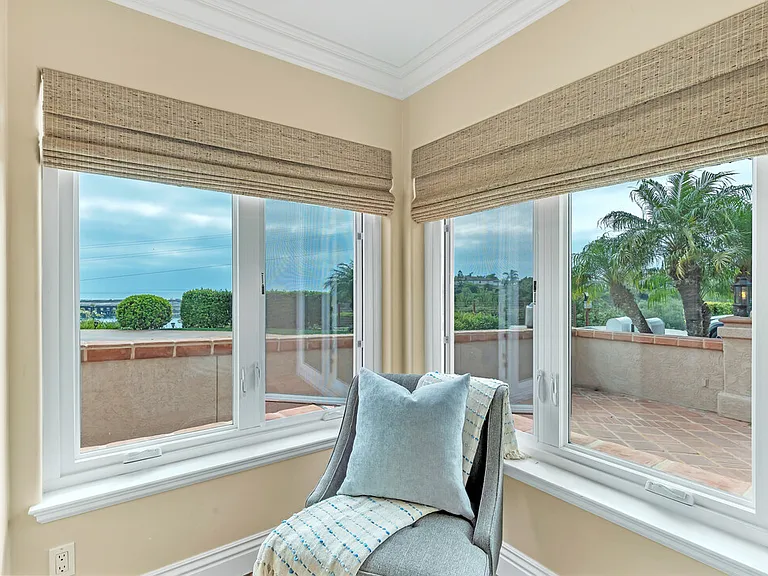 7564 Navigator Cir — Photo 36