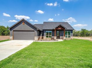 212 Jimmy Ln, Millsap, TX 76066