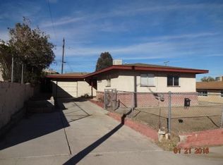 925 E Elizabeth St, Barstow, CA 92311