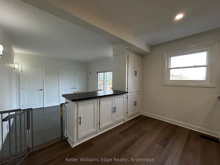 15 Hildegard Dr — Photo 8