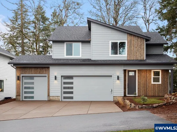 611 Salem Heights Ave S, Salem, OR 97302