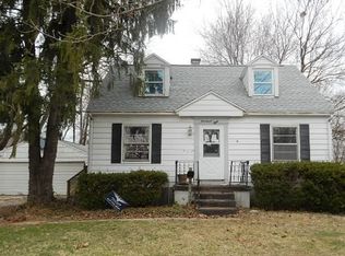 1408 Winding Ln, Champaign, IL 61820