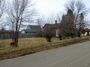 601 W Ash Ave, Frazee, MN 56544