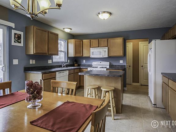 5th image of 3541 Fernwood Ln