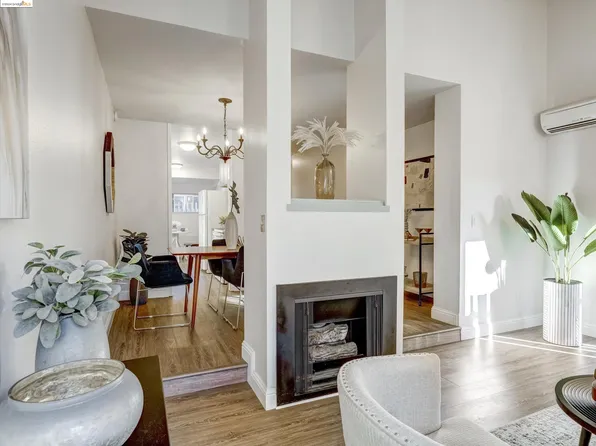 3055 Treat Blvd APT 11, Concord, CA 94518