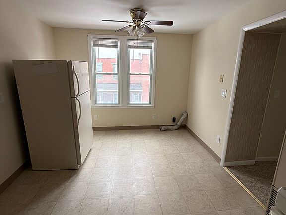 4th image of 5 Alden St #B
