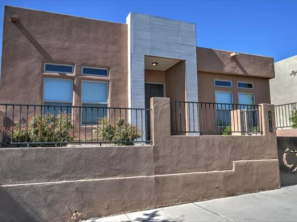 5413 E Village Ave NE, Rio Rancho, NM 87144