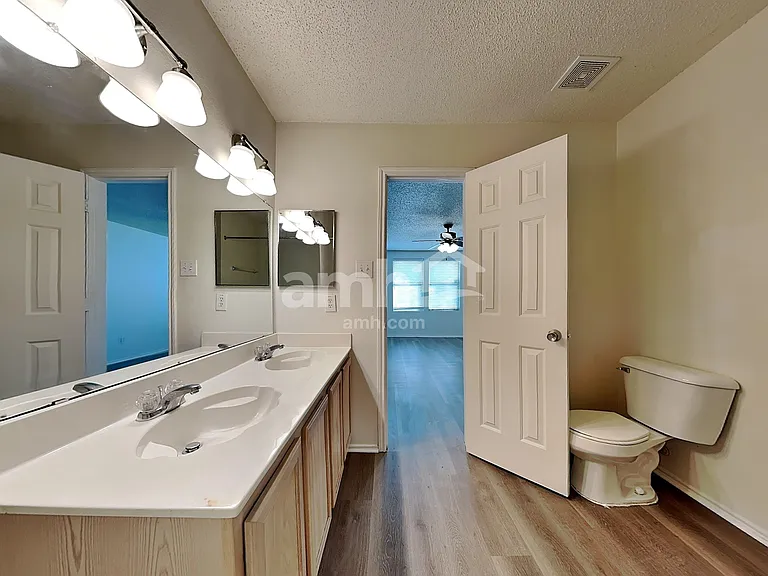 3014 Deer Ridge Dr — Photo 11