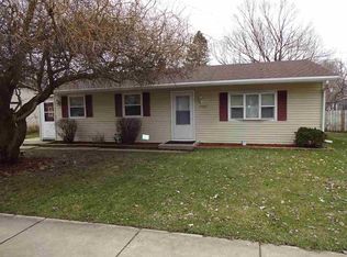 7707 Randy Rd, Machesney Park, IL 61115