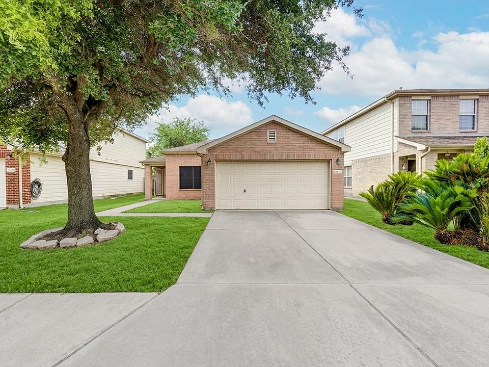 1st image of 15623 Clarks Fork Ct