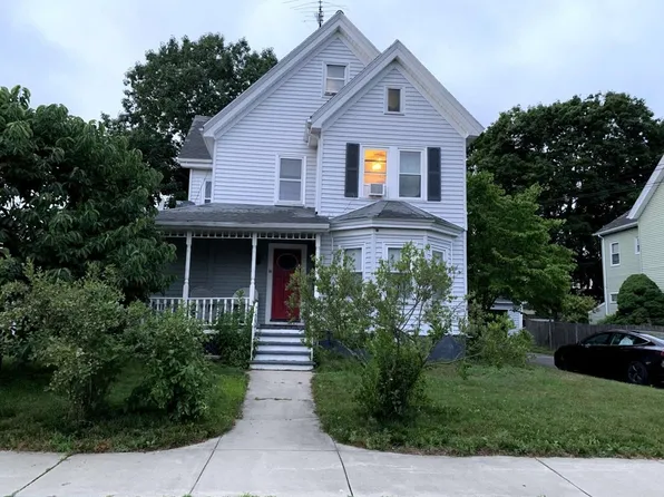 16 Shawmut Ave, Mansfield, MA 02048