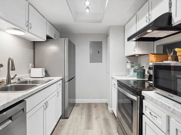 14424 E Colorado Dr, Aurora, CO