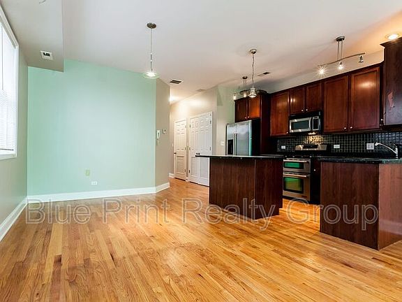 5th image of 4143 S Wabash Ave Unit 2N