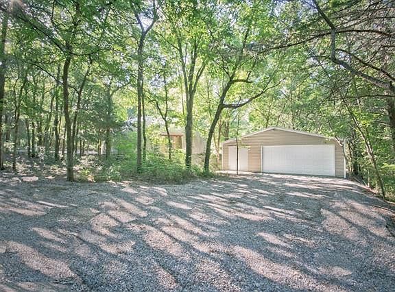 2nd image of 3592 County Road 338