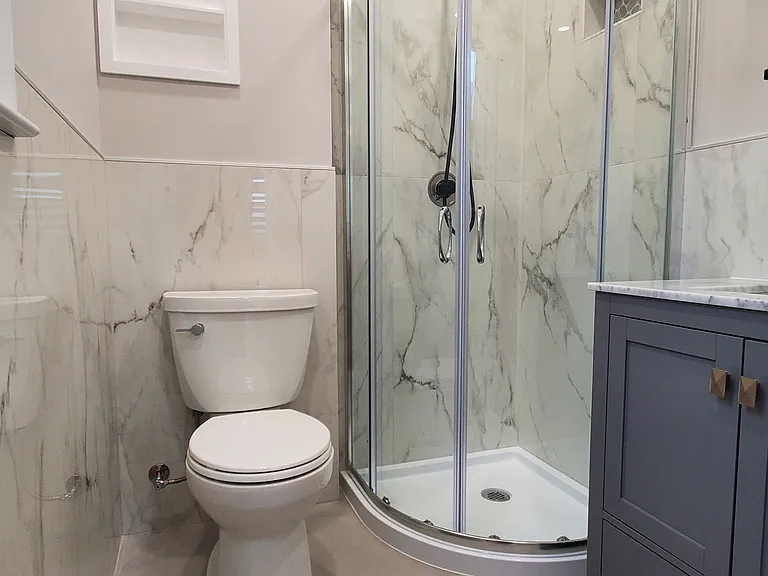 152 W 18th St #2 — Photo 13