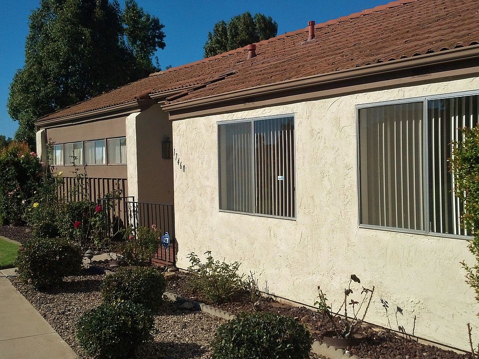 2nd image of 17460 Plaza Otonal