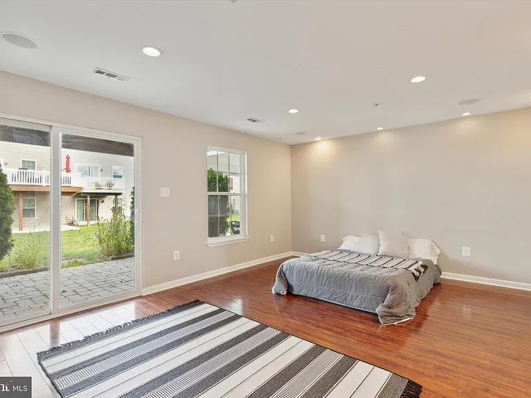 113 Raven Ct — Photo 4