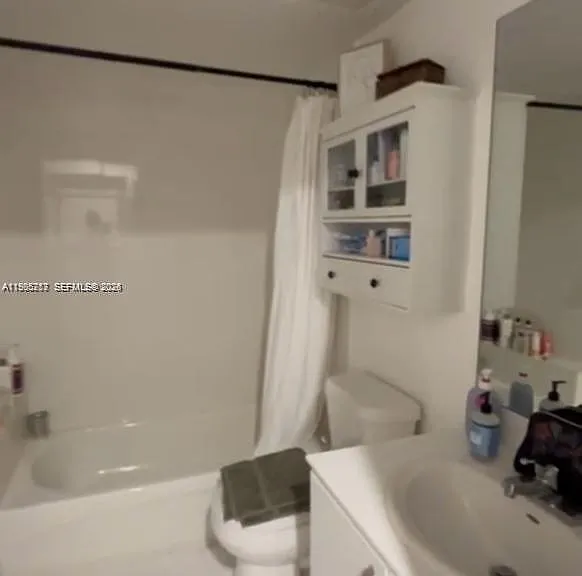 2740 SW 28th Ter #503 — Photo 7