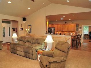 26837 NE 44th St, Camas, WA 98607