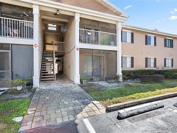 3rd image of 145 N PEARL LAKE CAUSEWAY #106