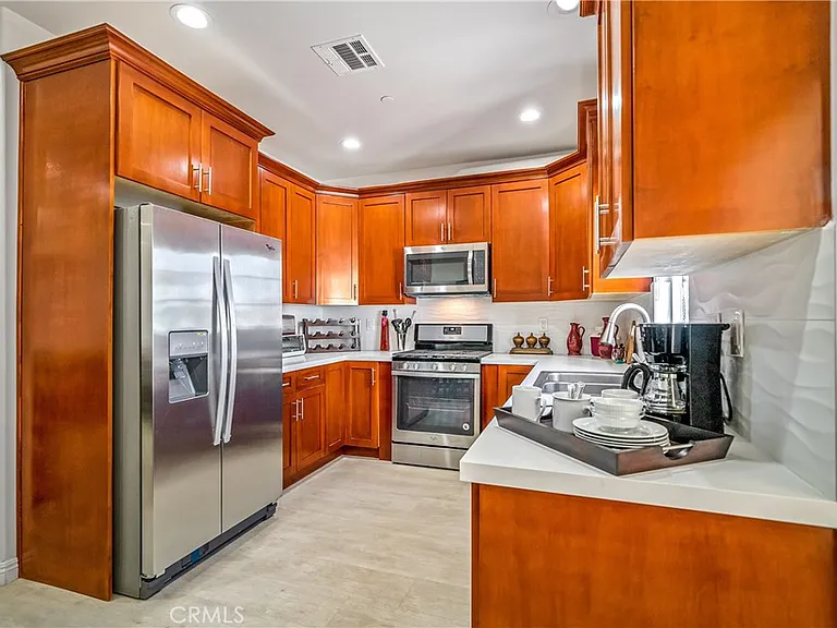 1101 N Maclay Ave #1 — Photo 11
