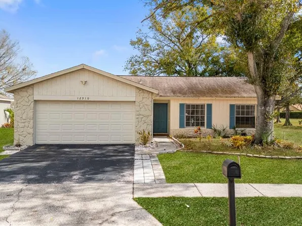 12910 Leadwood Dr, Riverview, FL 33579