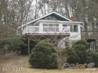 645 Firehouse Rd, Palmerton, PA 18071