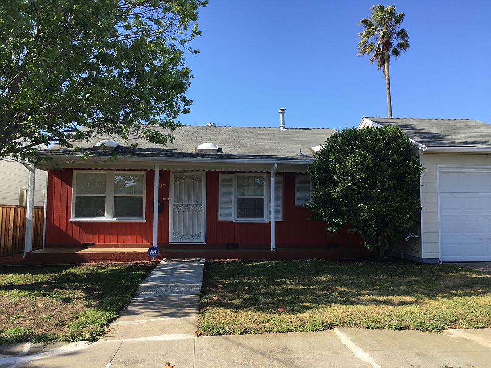 1st image of 3233 Andrade Ave