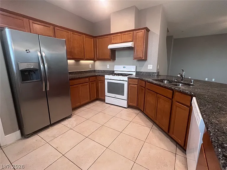 2970 Tranquil Brook Ave — Photo 12