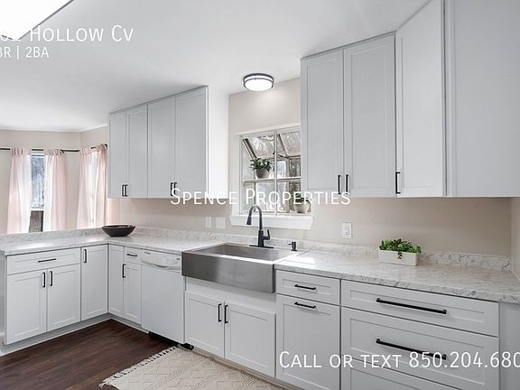 3rd image of 102 Hollow Cv