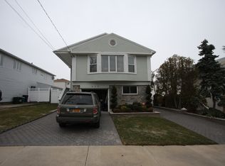 448 Fanning St, Staten Island, NY 10314