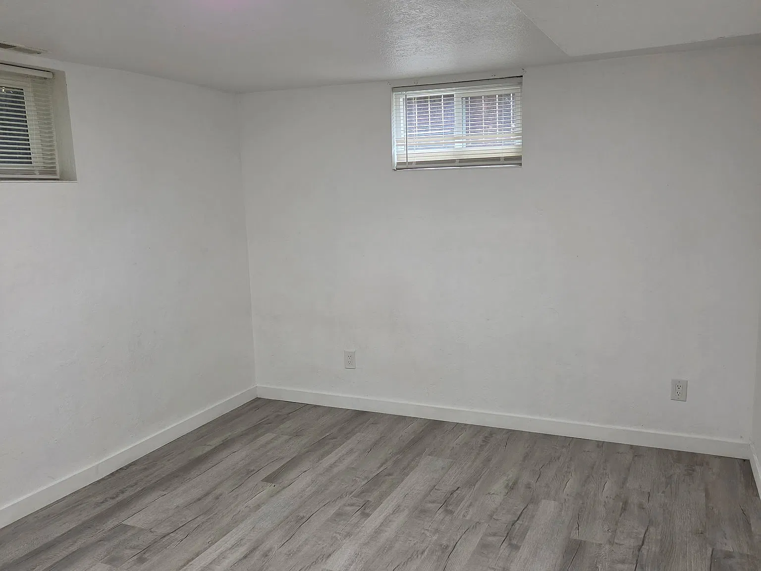 2 bed, $1,300 — Photo 2