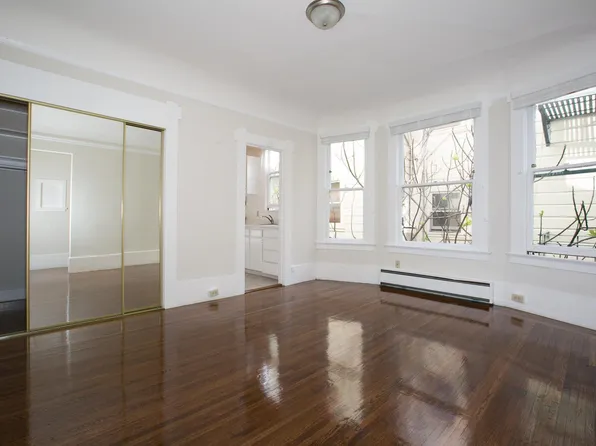 1167 Pine St #6, San Francisco, CA 94109