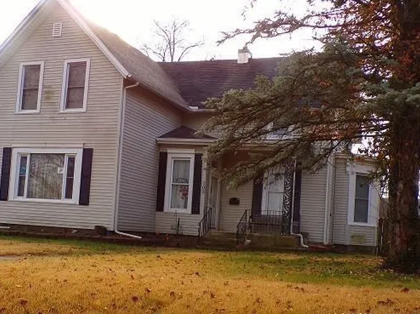 105 E Royle St, Richmond, MO 64085