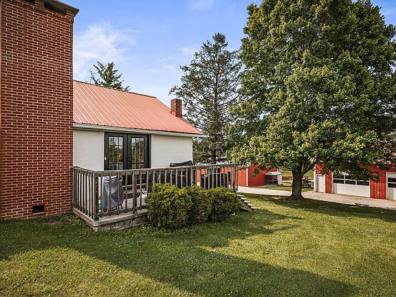 3rd image of 3510 Bybee Branch Rd