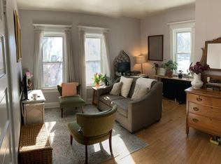 1132 E Idaho St APT 3, Milwaukee, WI 53207