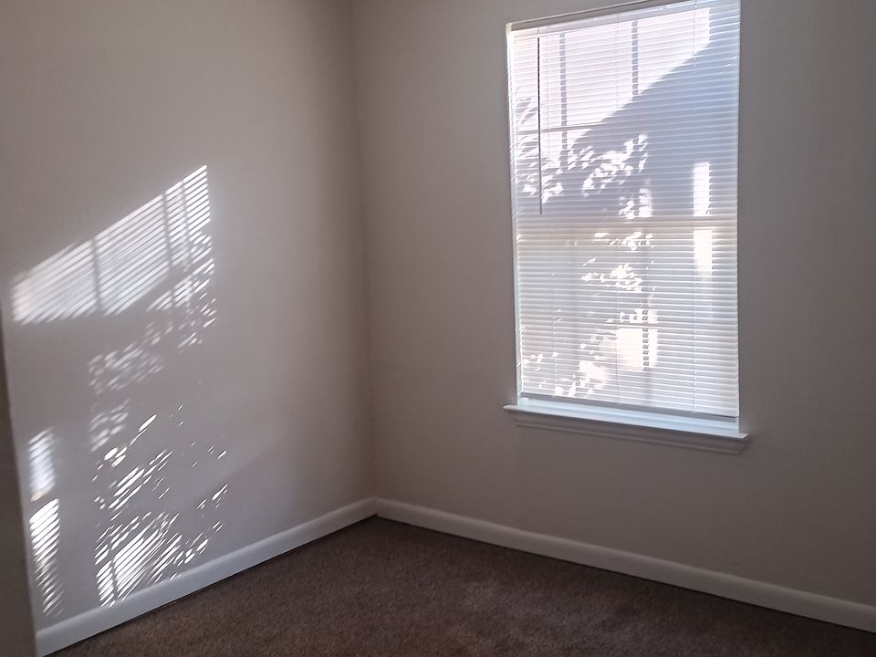 2nd image of 2409 Healey Dr