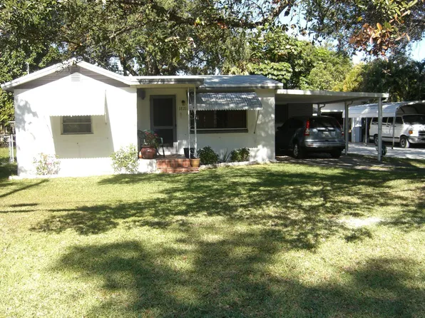 1821 SW 23rd St, Fort Lauderdale, FL 33315