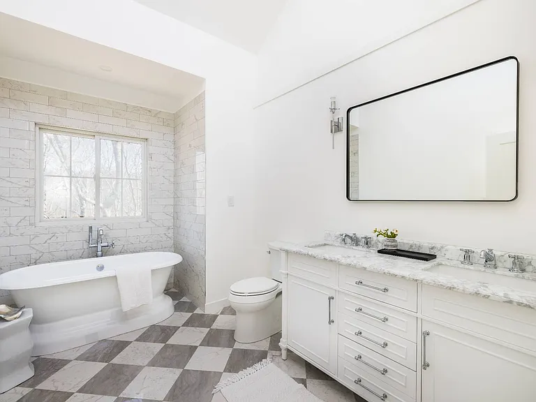 4 Red Fox Ln — Photo 8