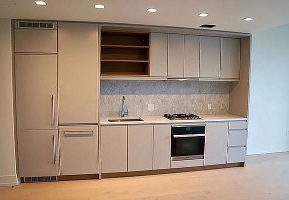 4th image of 550 Vanderbilt Ave #817