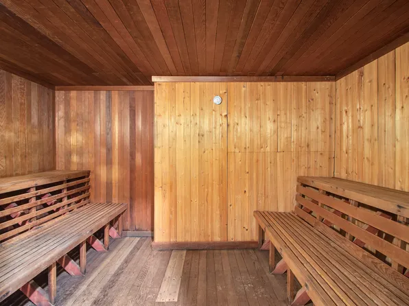 50 Lexington Avenue image 17 of 17