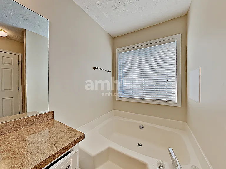 5088 Memory Ln — Photo 10