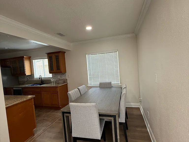 14613 Piuma Ave — Photo 7