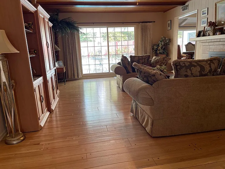 5644 Le Sage Ave — Photo 5