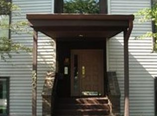 530 Cliffs Dr #203C, Ypsilanti, MI 48198