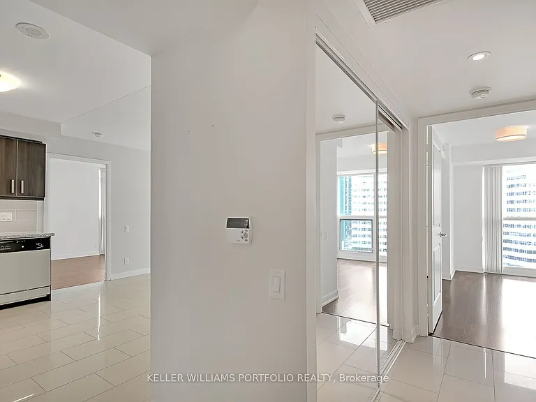 17 Anndale Dr #1716 — Photo 5