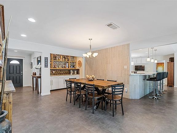 4th image of 1853 Rhinevalley Dr