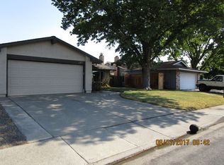 185 Richard Pl, Vacaville, CA 95687